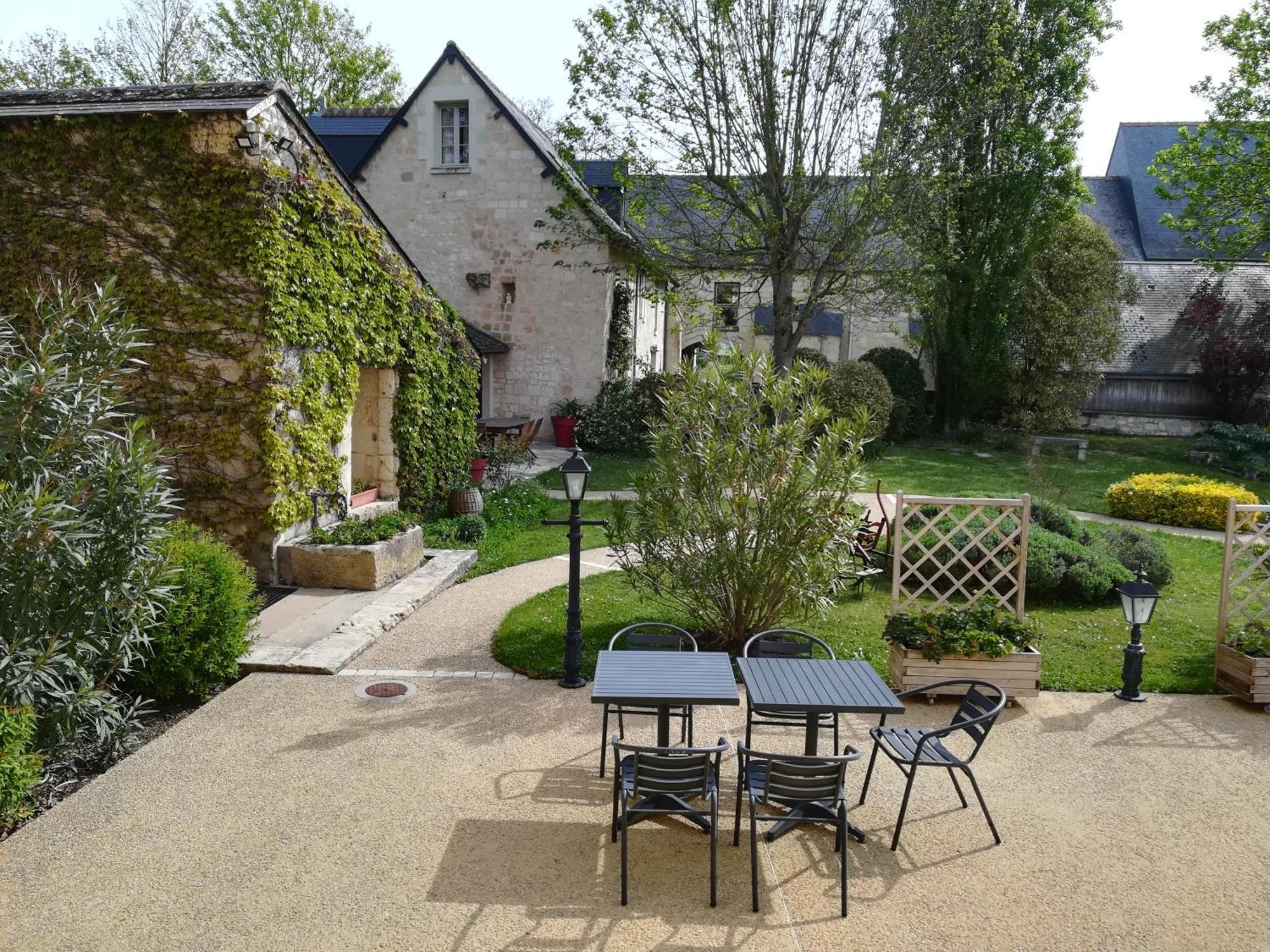 Chinon Manoir De L'Abbaye Seuilly Exterior foto