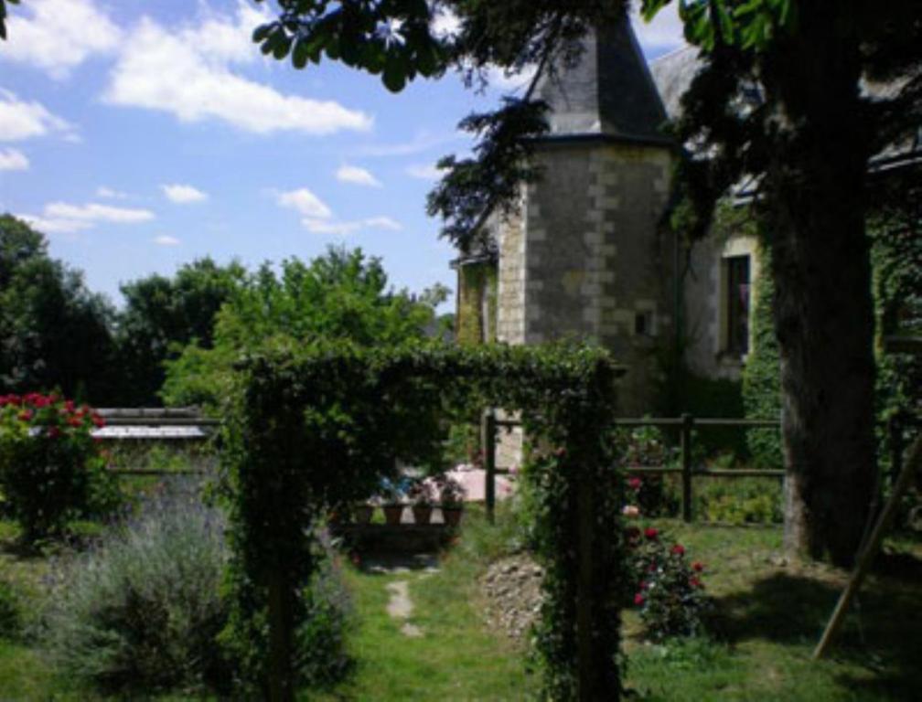 Chinon Manoir De L'Abbaye Seuilly Exterior foto