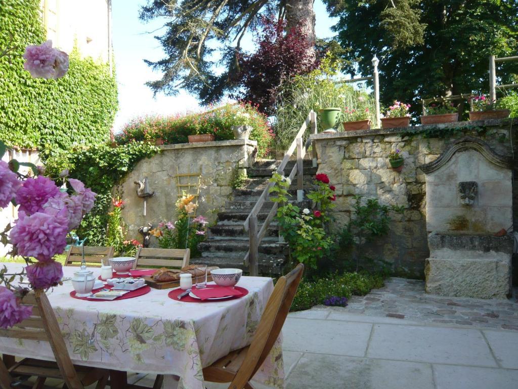 Chinon Manoir De L'Abbaye Seuilly Quarto foto